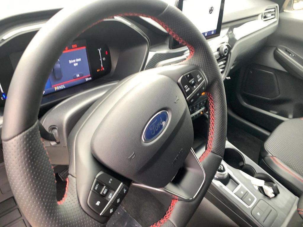 new 2025 Ford Escape car, priced at $30,641