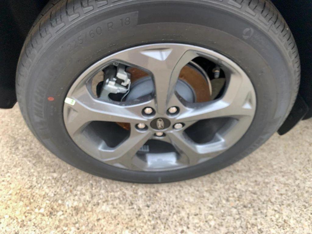 new 2025 Ford Escape car, priced at $30,641