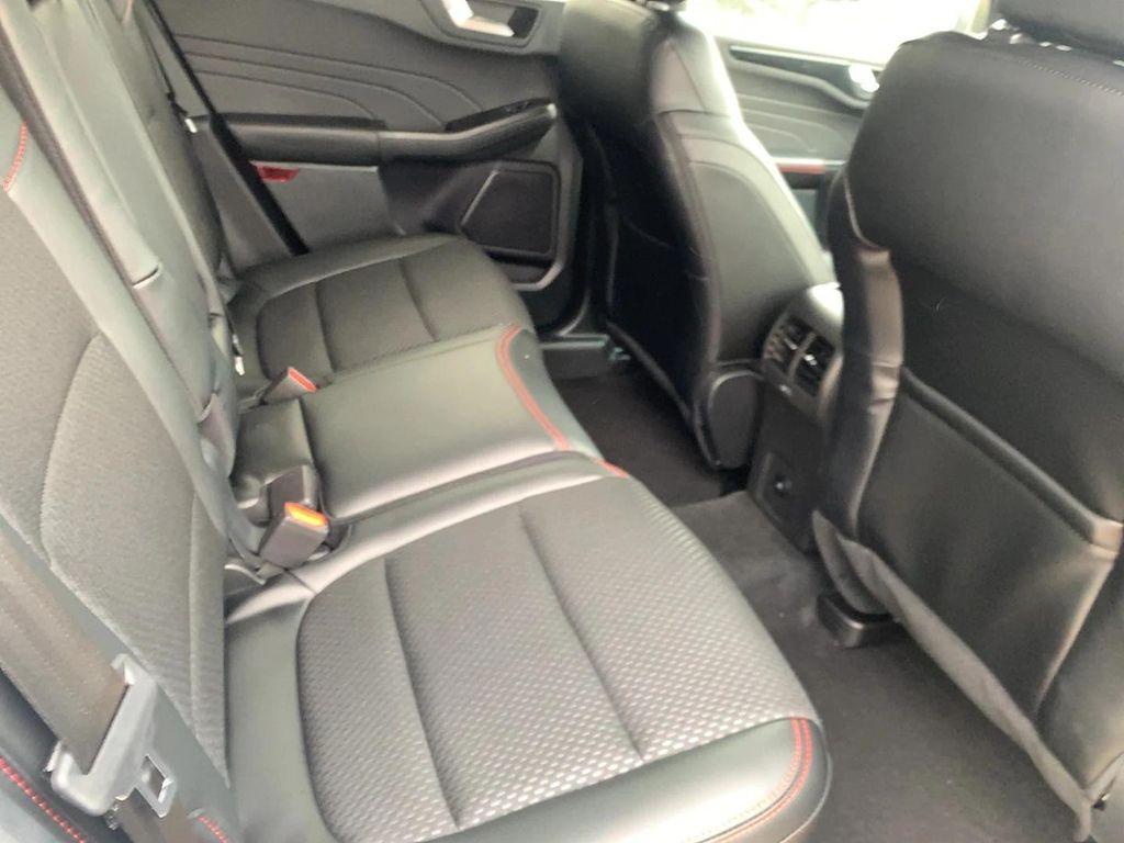 new 2025 Ford Escape car, priced at $30,641