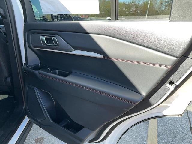 new 2025 Ford Explorer car, priced at $43,684