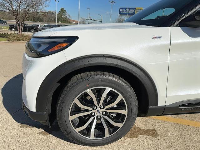new 2025 Ford Explorer car, priced at $43,684