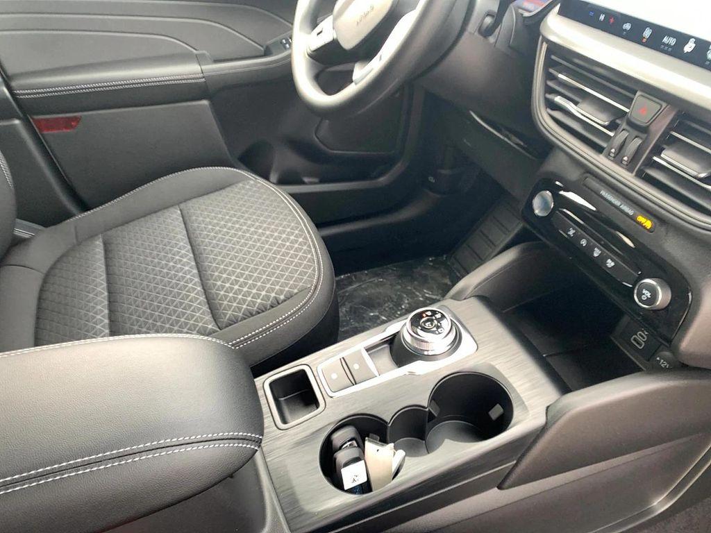 new 2025 Ford Escape car, priced at $29,404