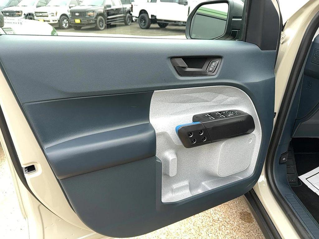 used 2025 Ford Maverick car, priced at $30,995