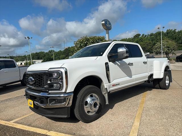 new 2025 Ford F-350 car, priced at $89,350