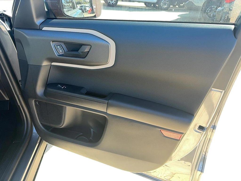 new 2025 Ford Bronco Sport car, priced at $34,683