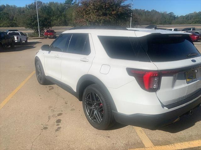 new 2025 Ford Explorer car, priced at $47,842