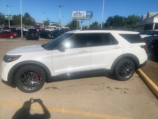 new 2025 Ford Explorer car, priced at $47,842