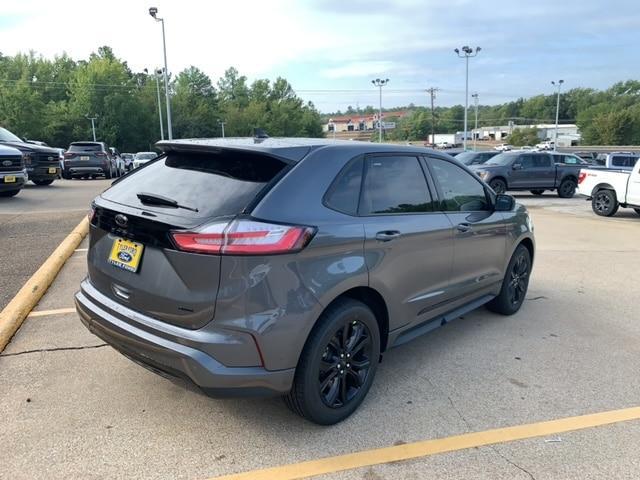 new 2024 Ford Edge car, priced at $38,598