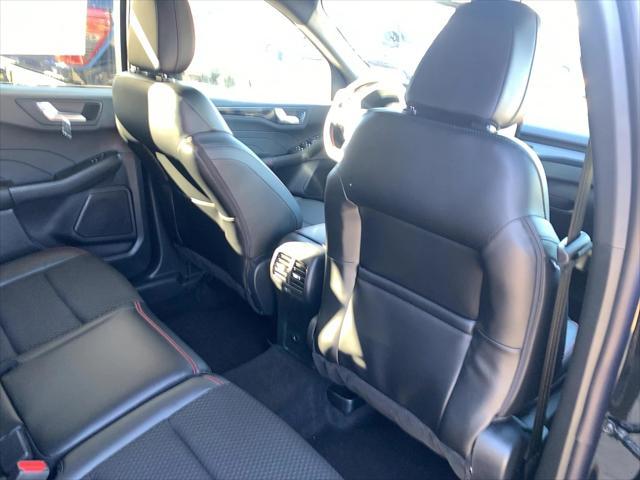 new 2025 Ford Escape car, priced at $30,317