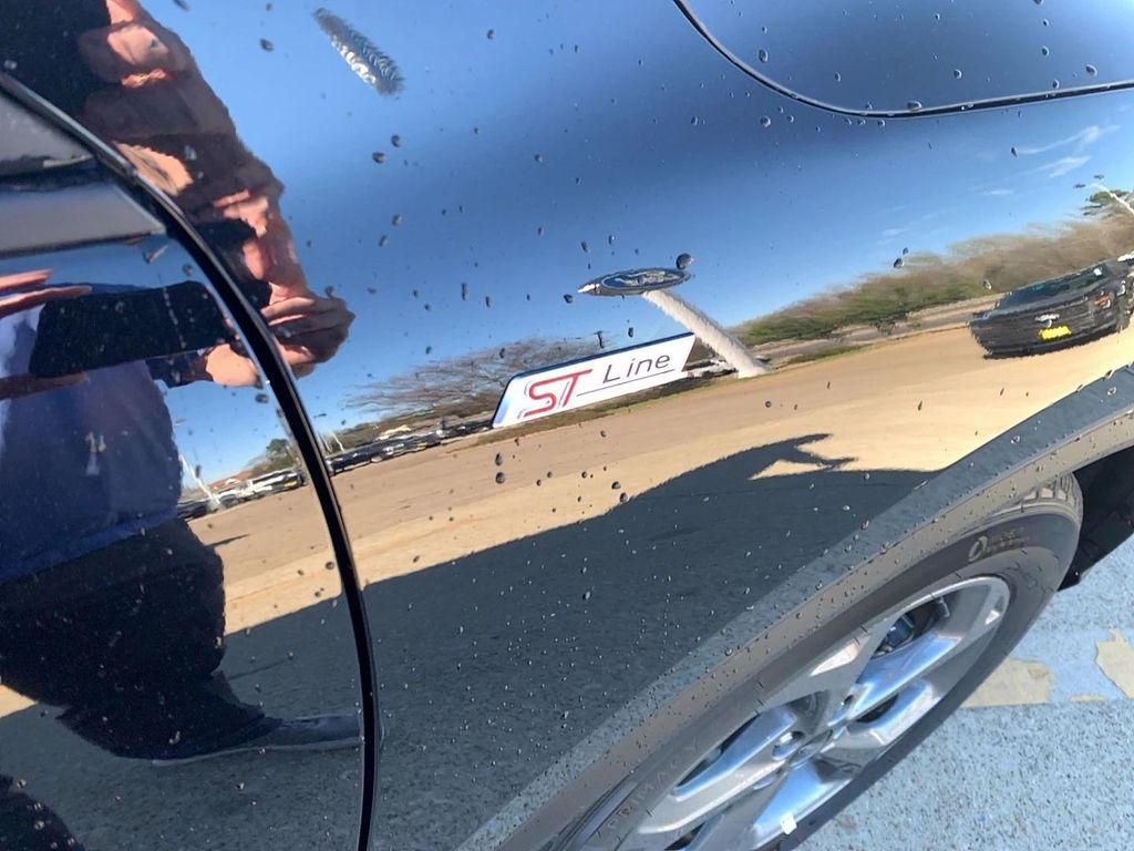 new 2025 Ford Escape car, priced at $27,759