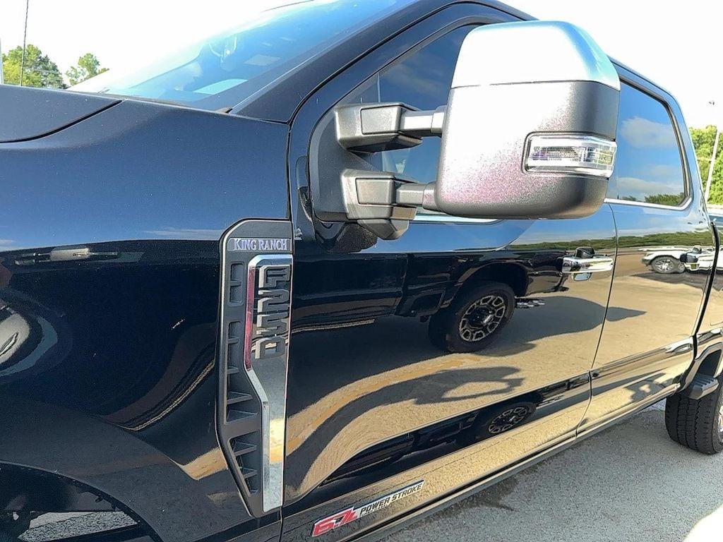 new 2025 Ford F-250 car, priced at $91,262