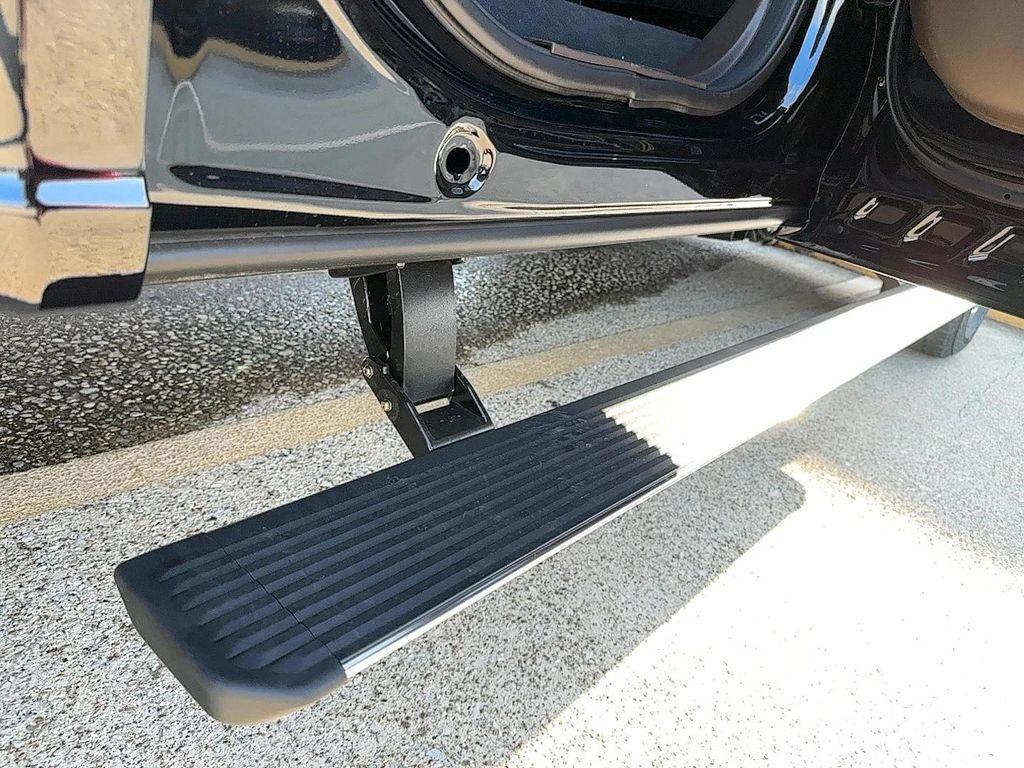 new 2025 Ford F-250 car, priced at $91,262