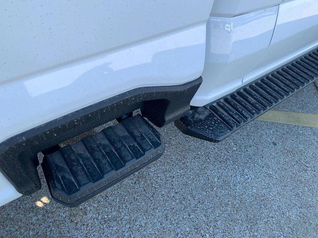 new 2025 Ford F-250 car, priced at $50,520