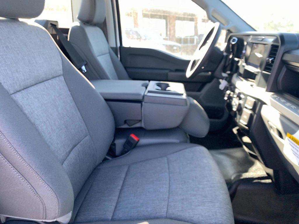 new 2025 Ford F-250 car, priced at $50,520