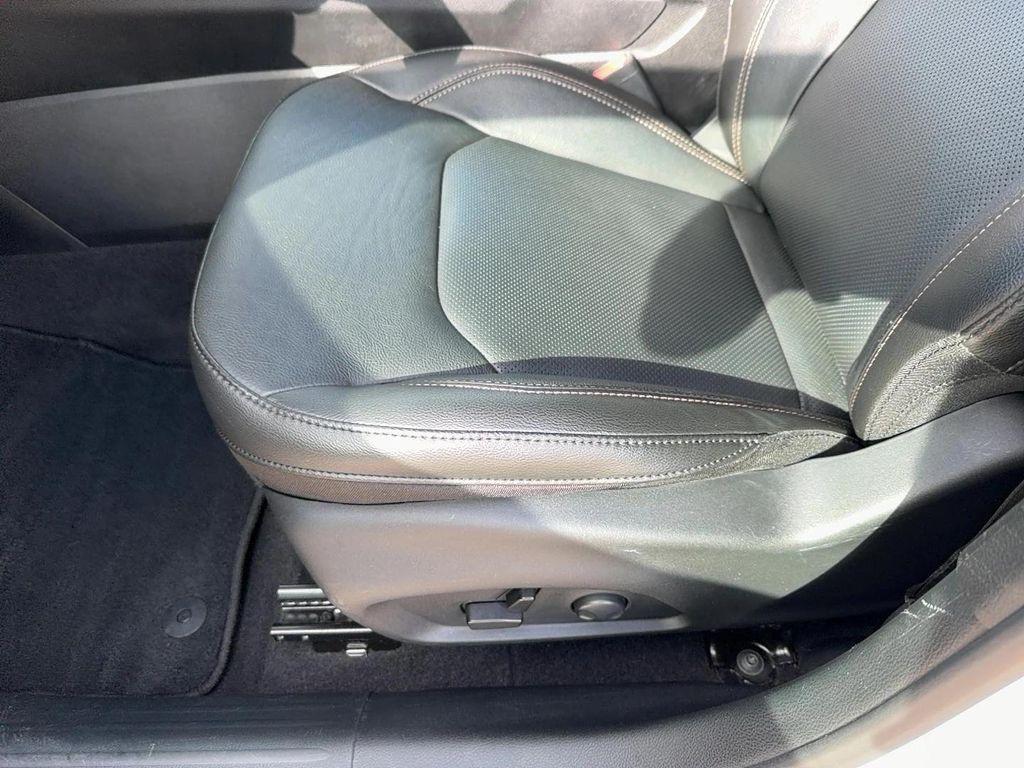 used 2023 Jeep Compass car, priced at $24,995