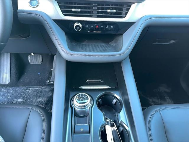new 2025 Ford Explorer car, priced at $41,760