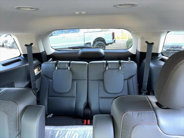 new 2025 Ford Explorer car, priced at $41,760