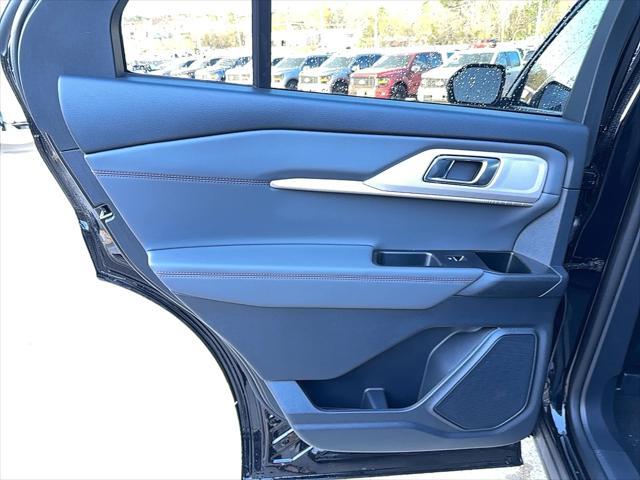 new 2025 Ford Explorer car, priced at $41,760