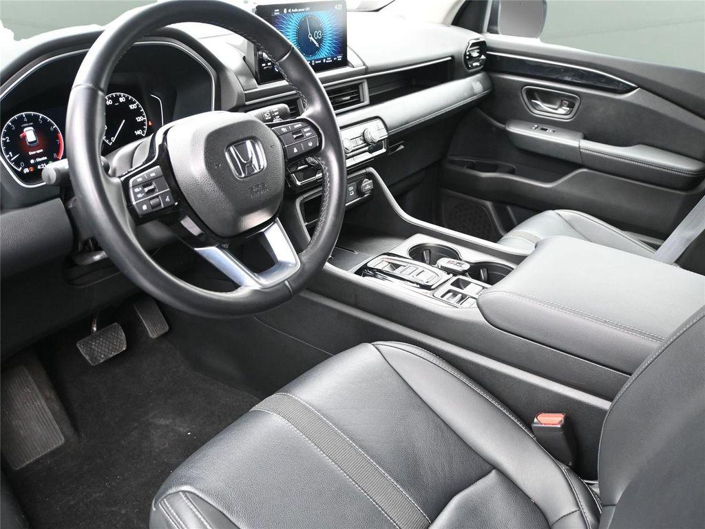 used 2024 Honda Pilot car, priced at $36,700