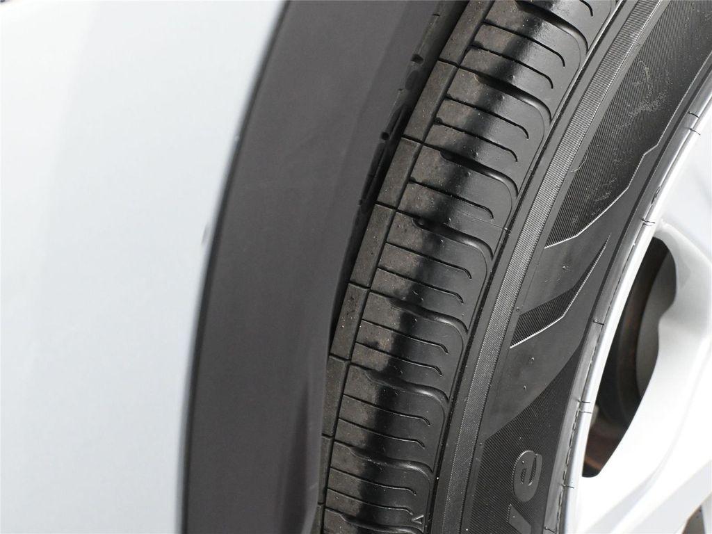 used 2020 Toyota Highlander car, priced at $25,700