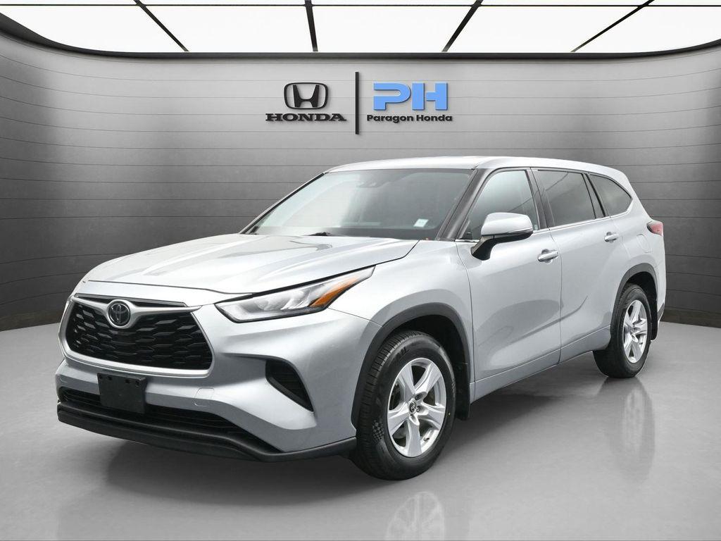 used 2020 Toyota Highlander car, priced at $25,700
