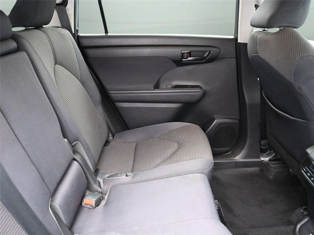 used 2020 Toyota Highlander car, priced at $25,700