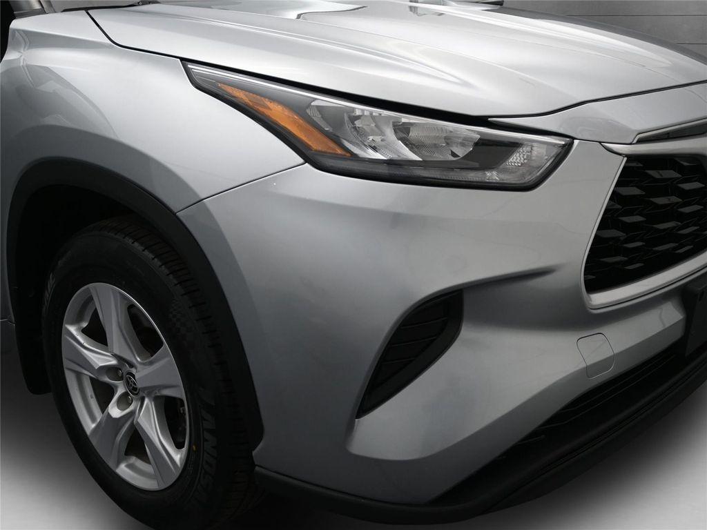 used 2020 Toyota Highlander car, priced at $25,700