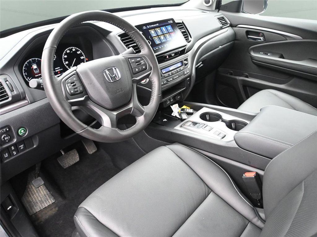 used 2025 Honda Ridgeline car, priced at $40,300