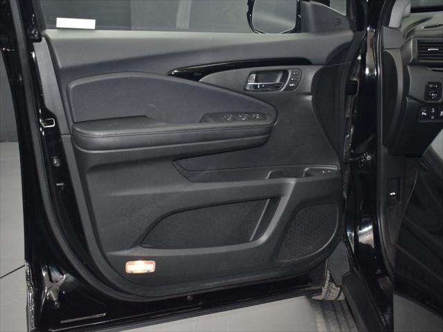 used 2022 Honda Pilot car, priced at $33,500