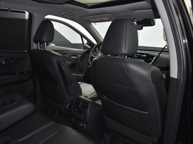 used 2022 Honda Pilot car, priced at $33,500