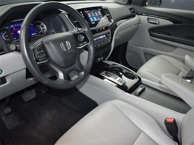 used 2022 Honda Pilot car, priced at $32,700