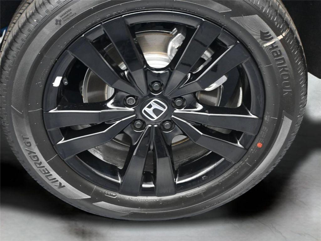 used 2026 Honda HR-V car, priced at $30,400