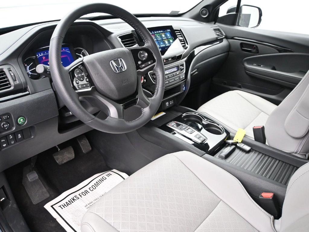used 2022 Honda Passport car, priced at $35,000