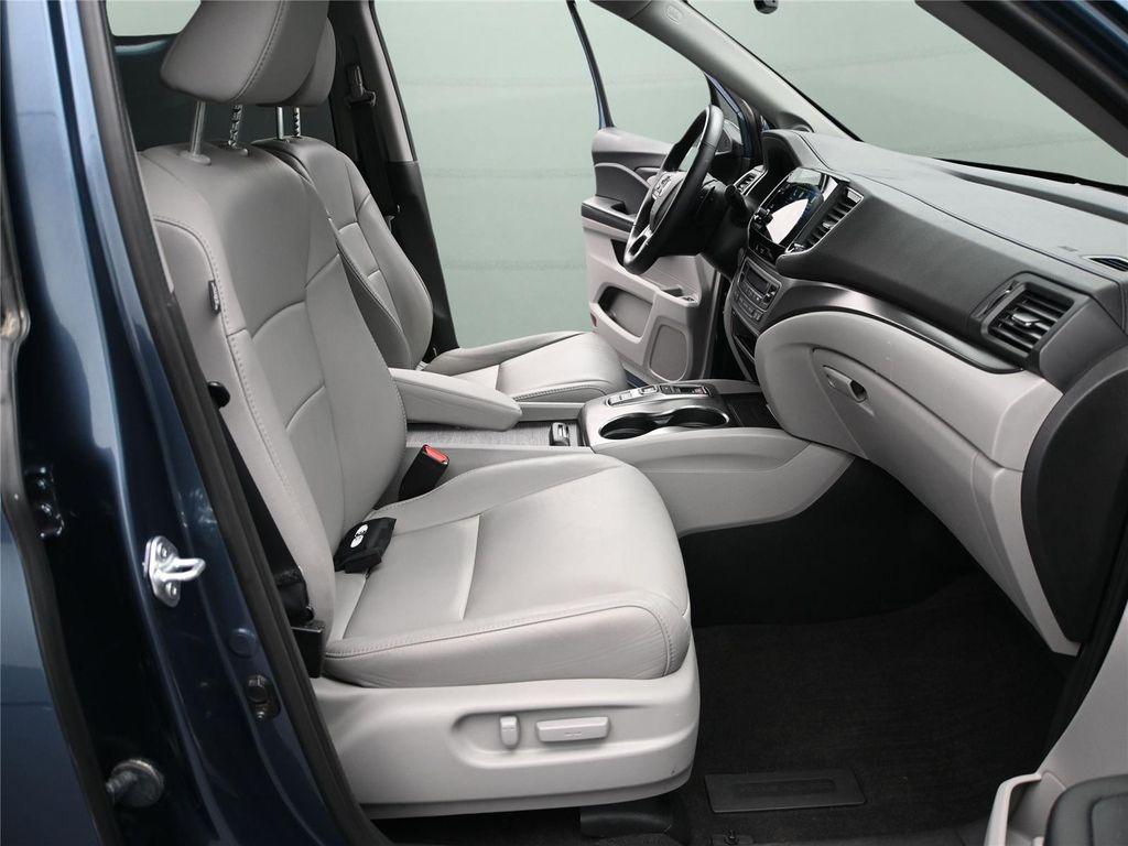used 2022 Honda Pilot car, priced at $31,200