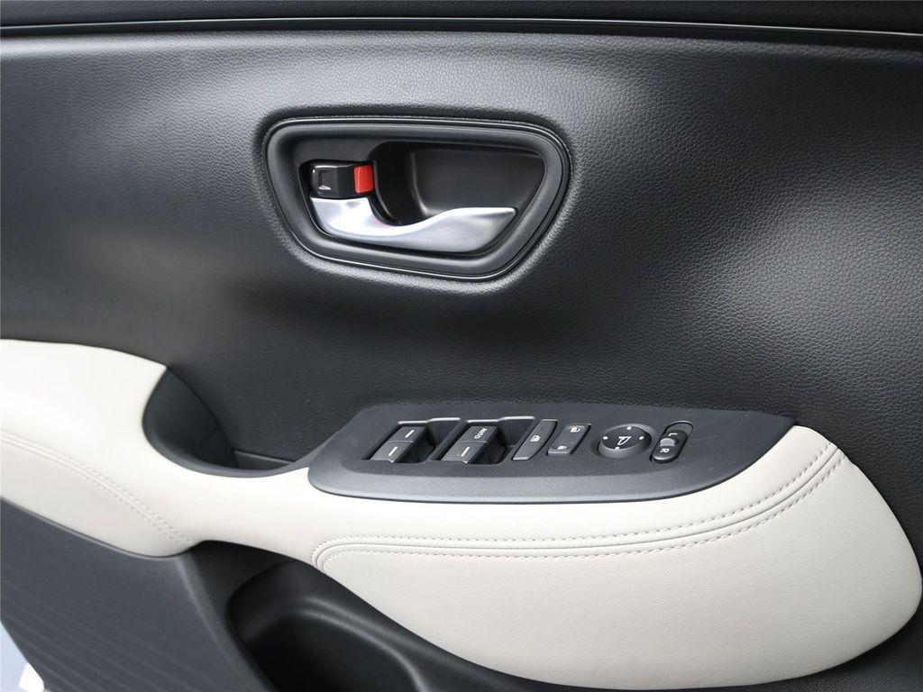 used 2025 Honda HR-V car, priced at $24,500