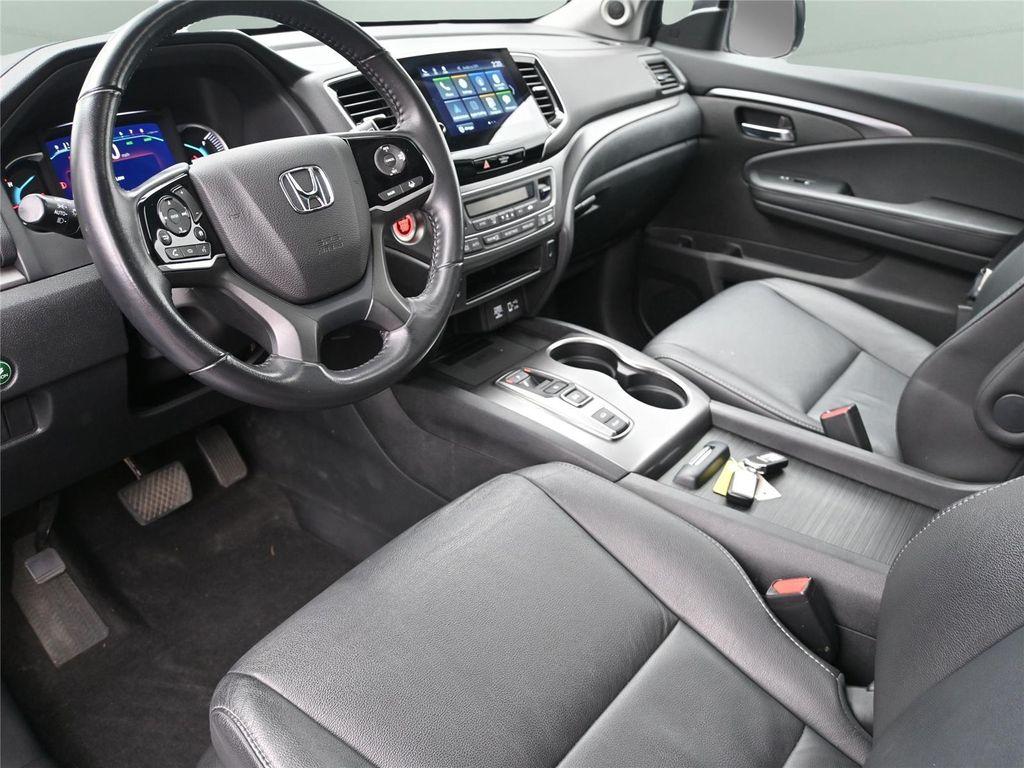 used 2022 Honda Pilot car, priced at $30,995