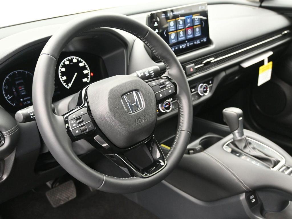 used 2025 Honda HR-V car, priced at $31,000