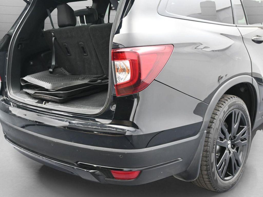 used 2021 Honda Pilot car, priced at $28,400