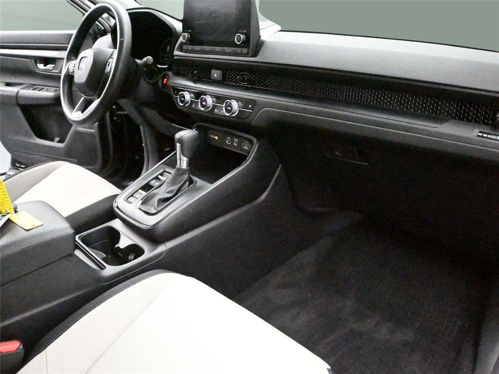 used 2024 Honda CR-V car, priced at $29,000