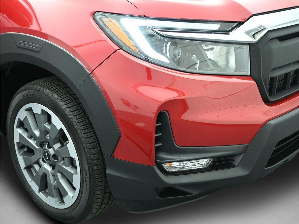 used 2025 Honda Passport car, priced at $39,450
