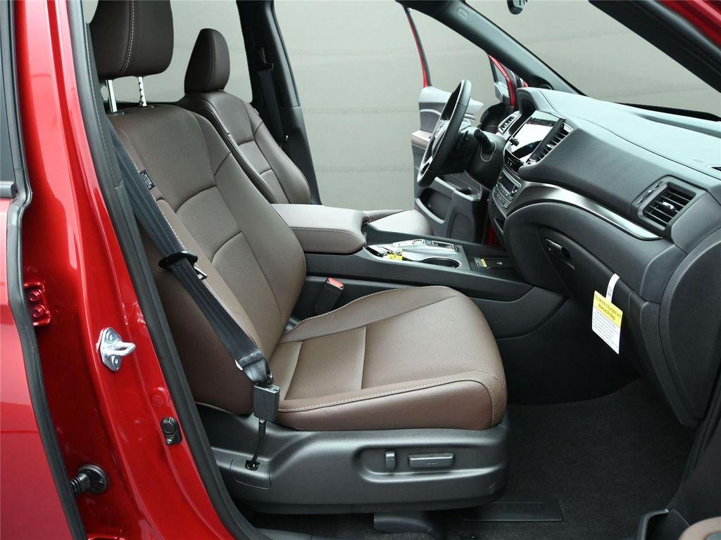 used 2025 Honda Passport car, priced at $39,450