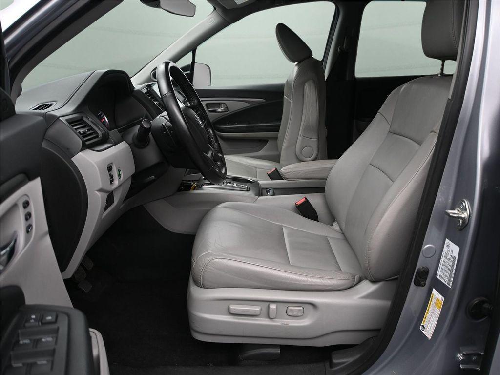 used 2021 Honda Pilot car, priced at $24,000