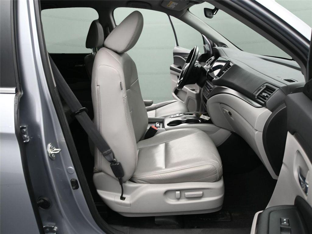 used 2021 Honda Pilot car, priced at $24,000