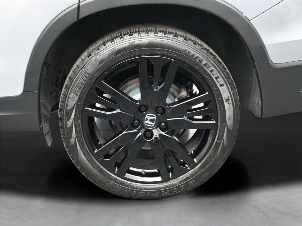 used 2021 Honda Pilot car, priced at $24,000