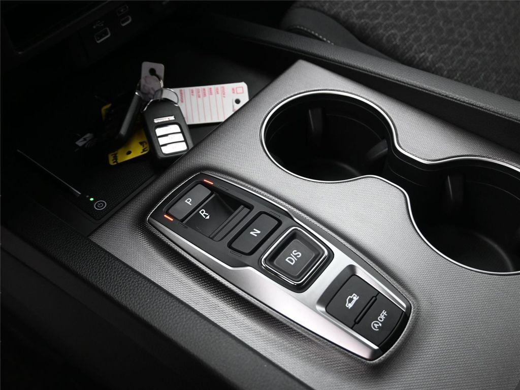 used 2025 Honda Ridgeline car, priced at $33,000