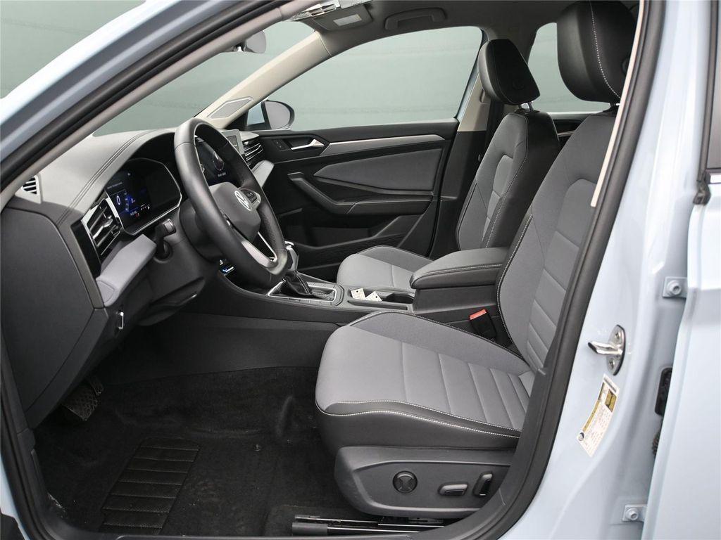 used 2025 Honda CR-V car, priced at $28,650