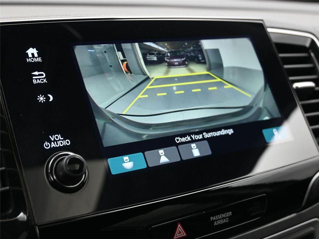 used 2022 Honda Pilot car, priced at $27,000