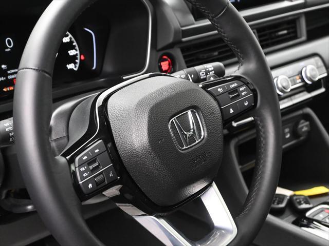 used 2025 Honda Pilot car, priced at $50,400