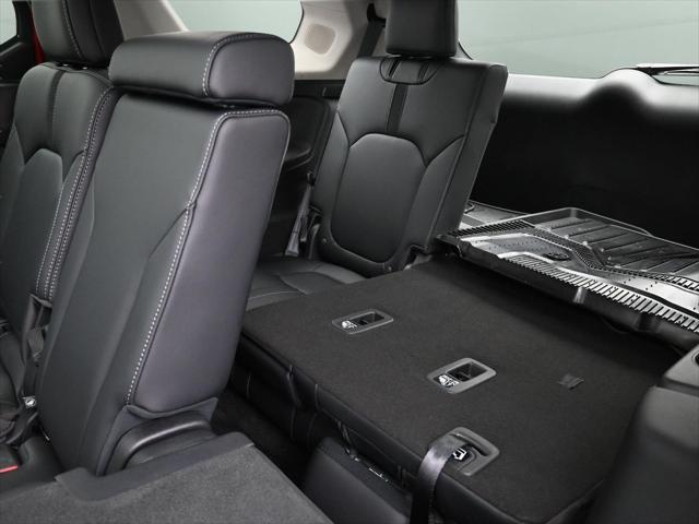 used 2025 Honda Pilot car, priced at $50,400