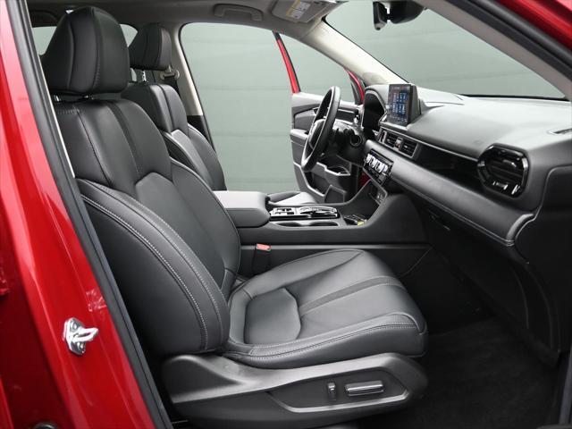 used 2025 Honda Pilot car, priced at $50,400